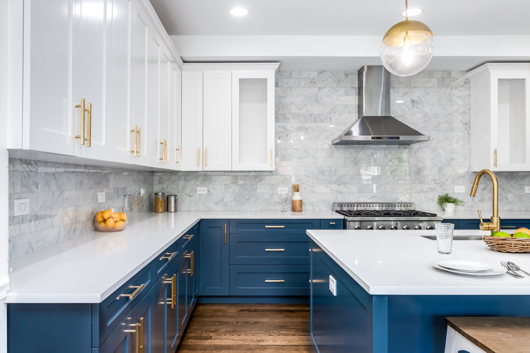Cabinet Refacing & Refinishing